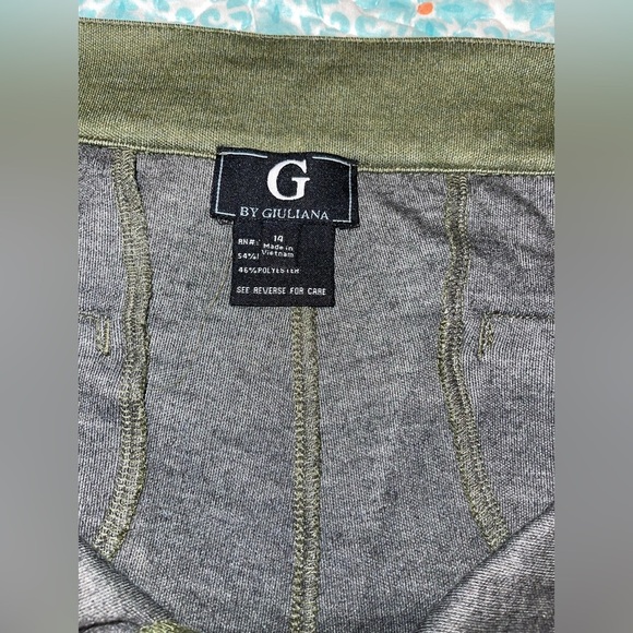 Green G by Giuliana Lounge Set - Picture 14 of 16